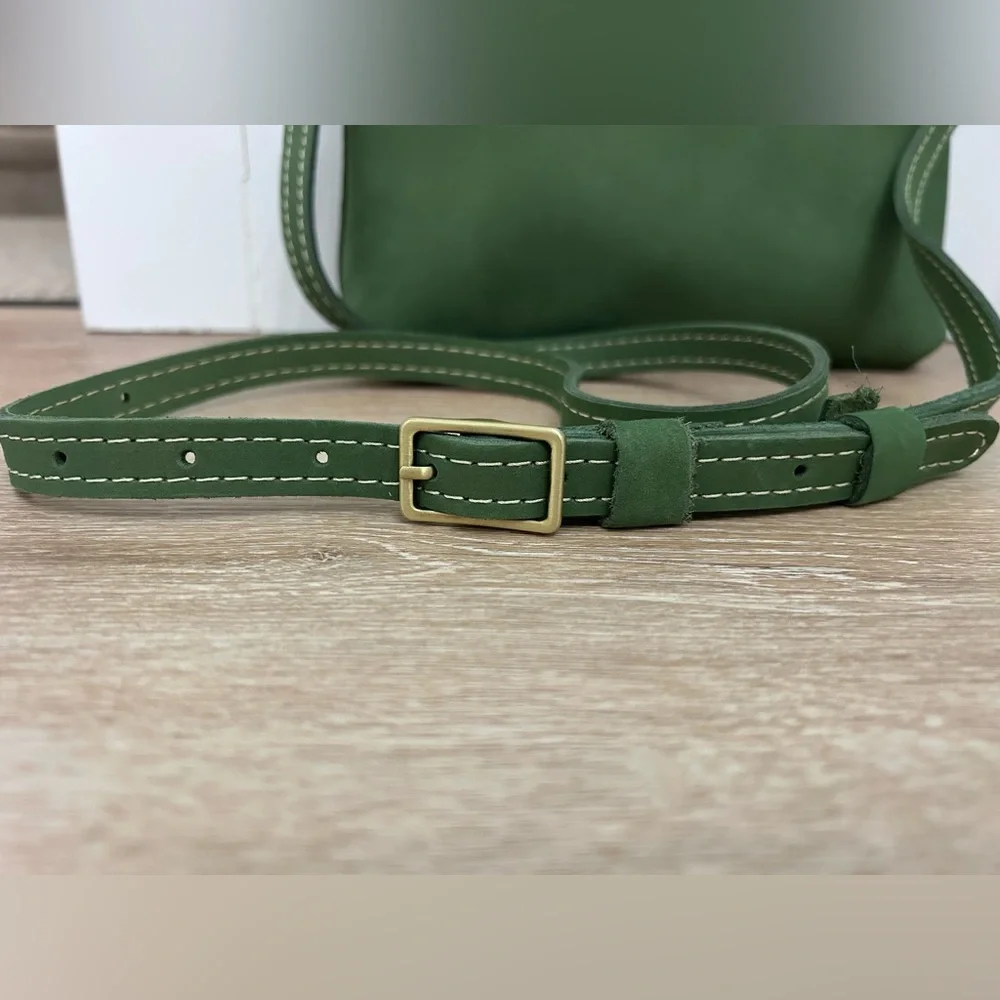 Portland Leather Green Suede Leather Poppy Purse - Picture 3 of 6